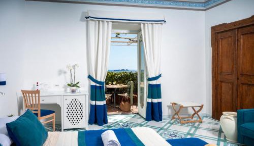 Classic Double or Twin Room