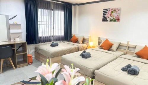 Deluxe Double or Twin Room