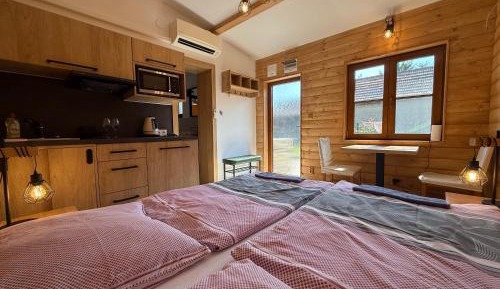 Room #837818604