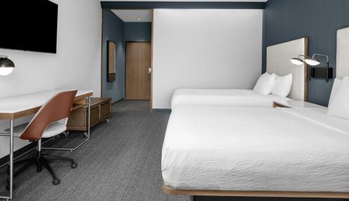 Double Queen Room