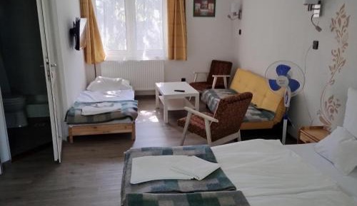 Standard Family Room