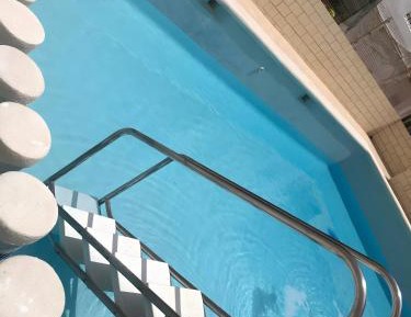 Superior One-Bedroom Apartment with Balcony