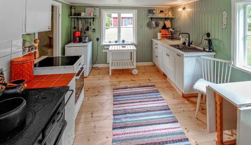 One-Bedroom Holiday Home