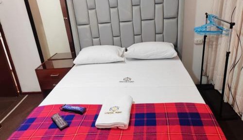 Double Room with Shared Bathroom