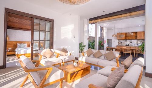 Two-Bedroom Apartment with Garden View