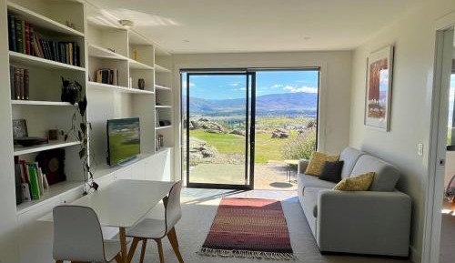 Studio with Mountain View