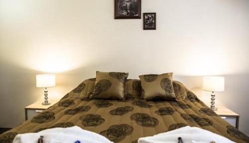 Queen Suite