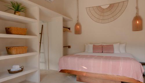 Junior Suite with Pool View