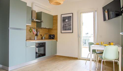 Two-Bedroom Apartment with Terrace and Sea View