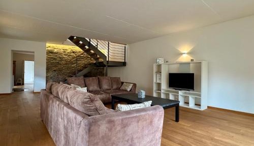 Three-Bedroom Superior Apartment