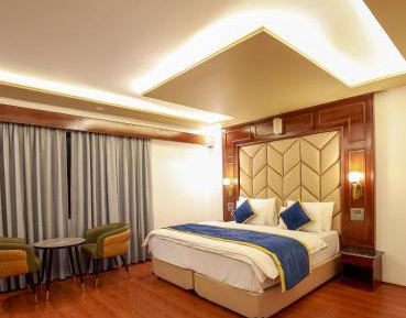Queen Room