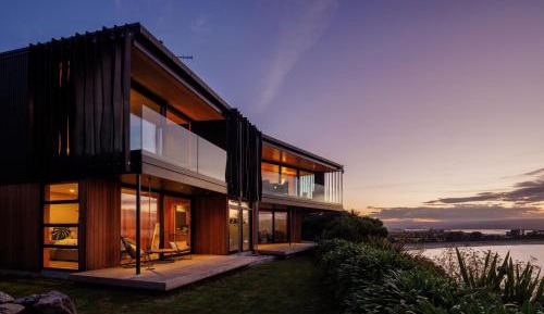 Three-Bedroom Holiday Home 