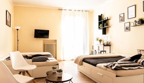 Quadruple Room with Private Bathroom