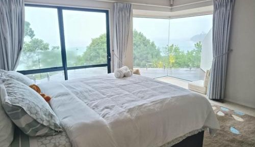 Deluxe Double Room with Balcony and Sea View
