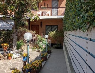Large Double Room