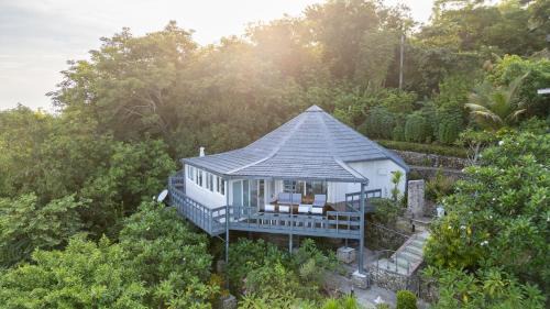 Two-Bedroom - Villa Cara