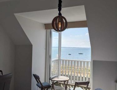 Double Room with Balcony and Sea View