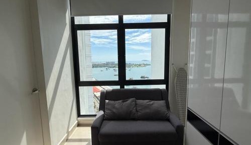 Deluxe Suite with Sea View