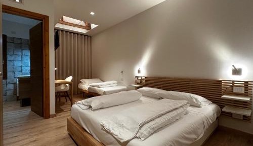 Triple Room with View