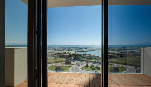 Two-Bedroom Apartment with Terrace and Sea View