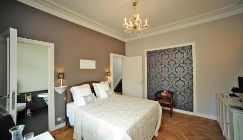 Deluxe Double Room with Bath