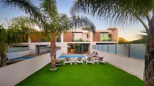 Superior Villa