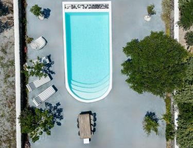2 Bedroom Apartment with Private Pool