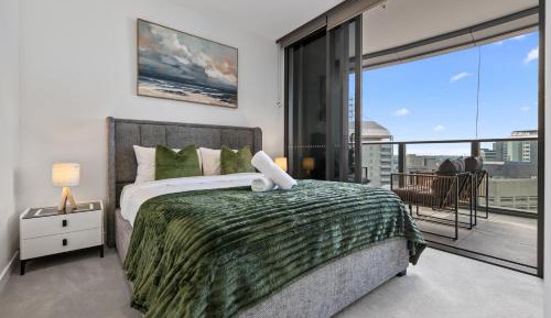 One-Bedroom Apartment with Balcony and Water View