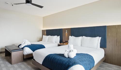 Premium Queen Room with Two Queen Beds