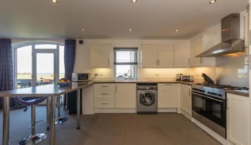 Four-Bedroom Holiday Home
