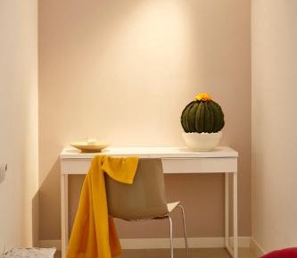 King Studio with Sofa Bed