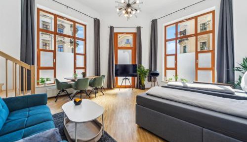 Two-Bedroom Deluxe Apartment