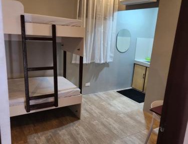 Mixed Dormitory Room