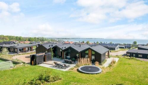 Four-Bedroom Vacation Home