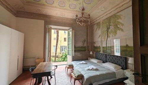 Four-Bedroom Deluxe Apartment