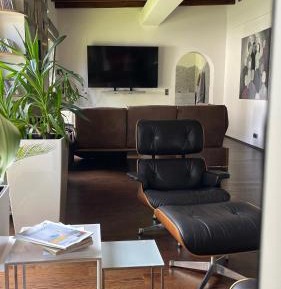 Bungalow with Garden View