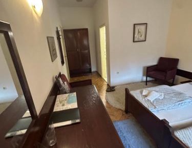 Twin Room with Private Bathroom