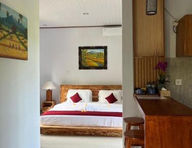 Deluxe Double Room with Balcony and Sea View