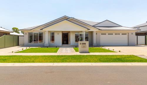 Six-Bedroom House