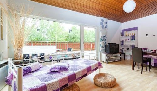 Eleven-Bedroom Holiday home