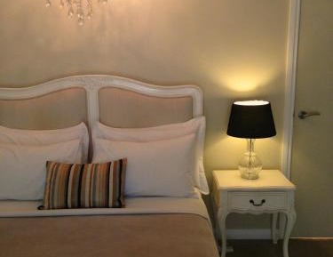Queen Room with Spa Bath