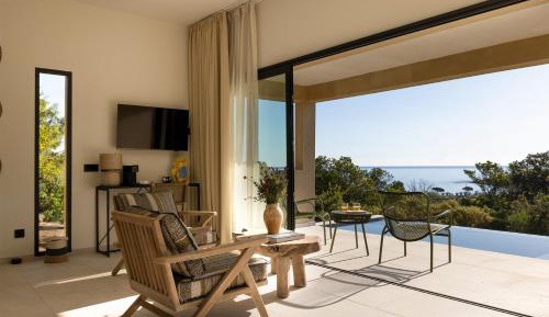 Superior Suite with Sea View