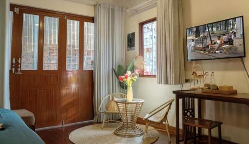 Studio with Balcony