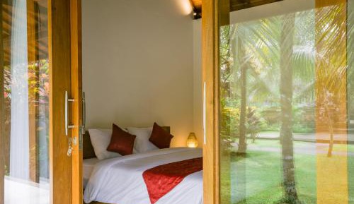 King Room with Garden View
