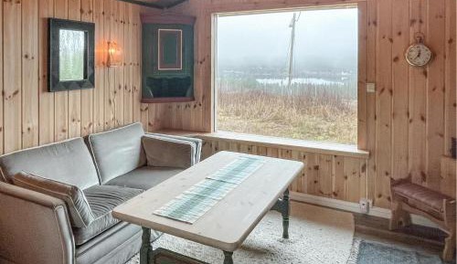 One-Bedroom Holiday Home