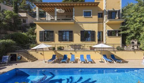 Villa with Private Pool