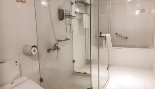Classic Quadruple Room