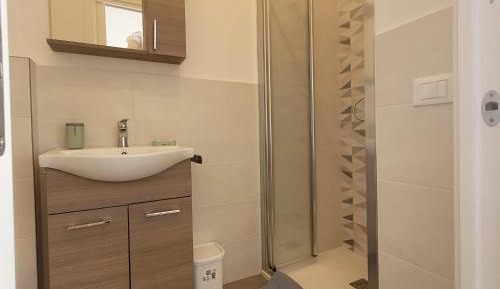 Large Single Room