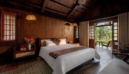 Deluxe Double Room with Bath