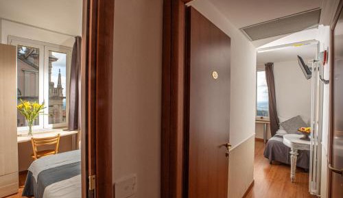 Double Room with Mountain View